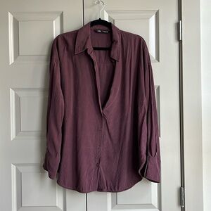 Zara burgundy button down shirt Size L